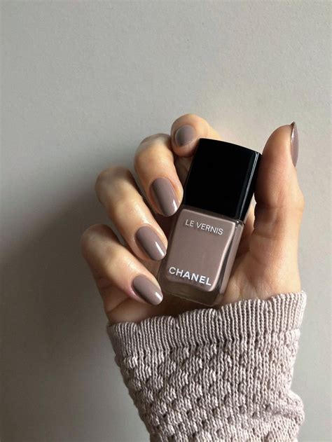 chanel le vernis 578 new dawn|chanel le vernis shades.